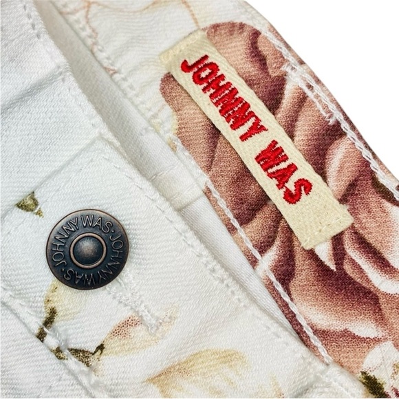 Johnny Was The Cropped Boyfriend Jeans in Rose Nwt - Picture 8 of 16